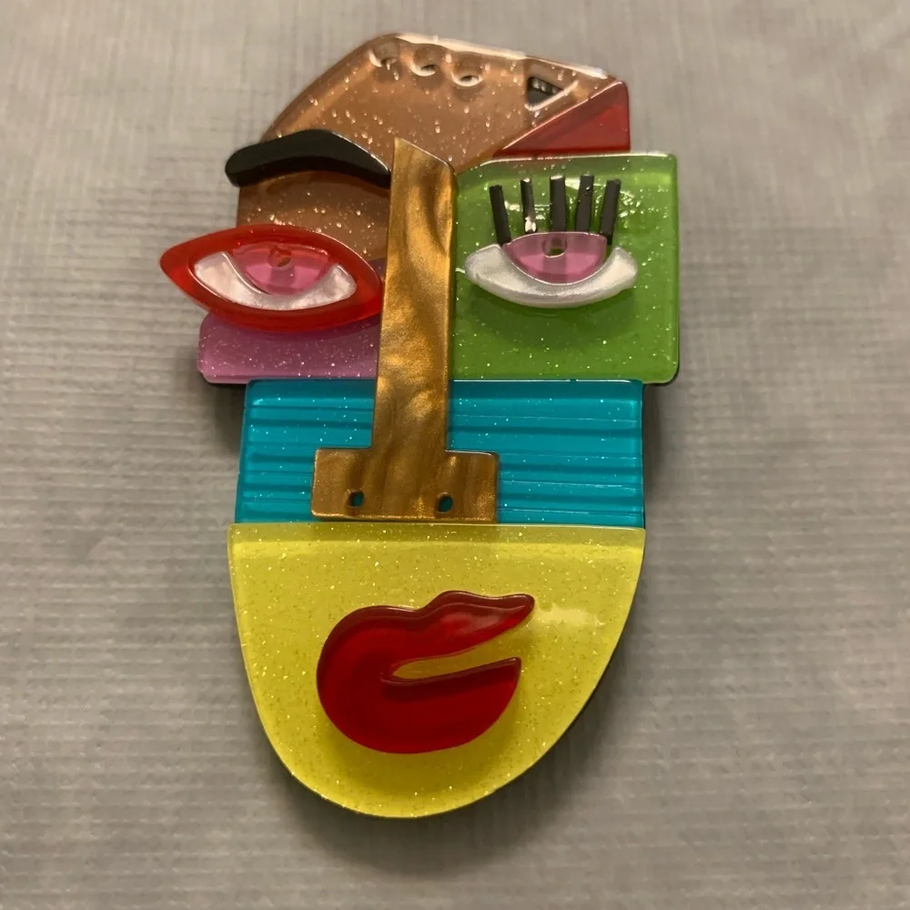 Vibrant Acrylic Geometric Face Brooch/Pin - Picture 1 of 3